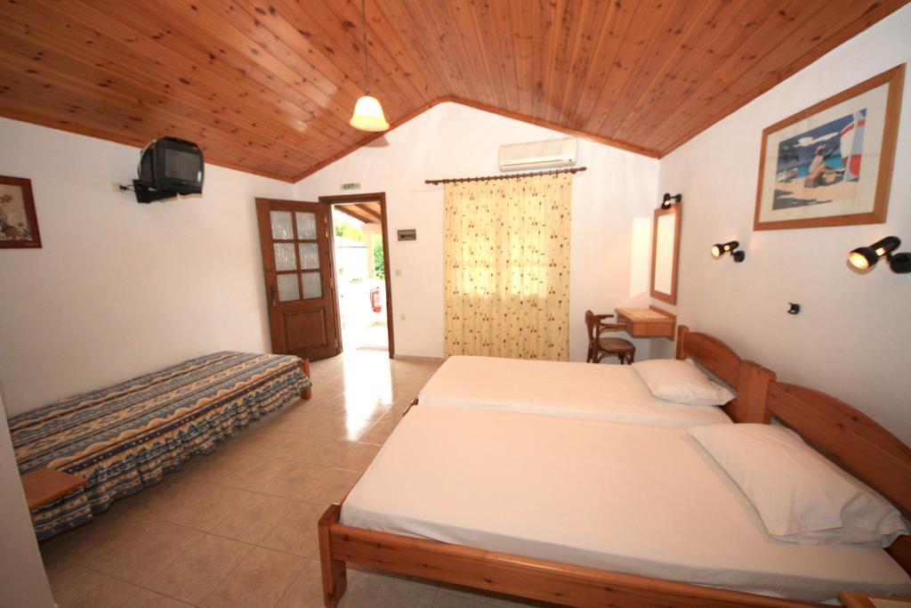 Amalia Studios Skiathos Chora Extérieur photo