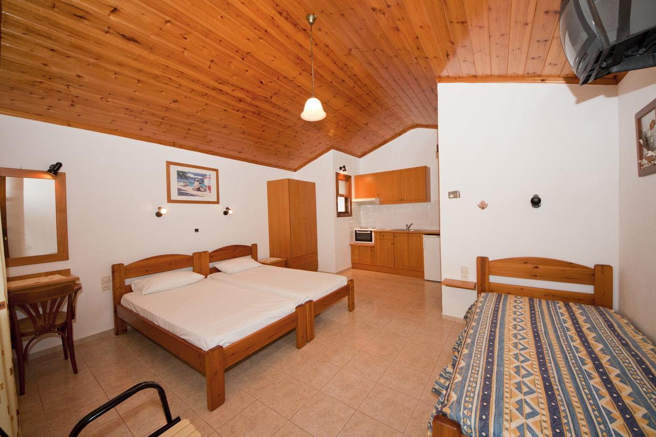 Amalia Studios Skiathos Chora Extérieur photo